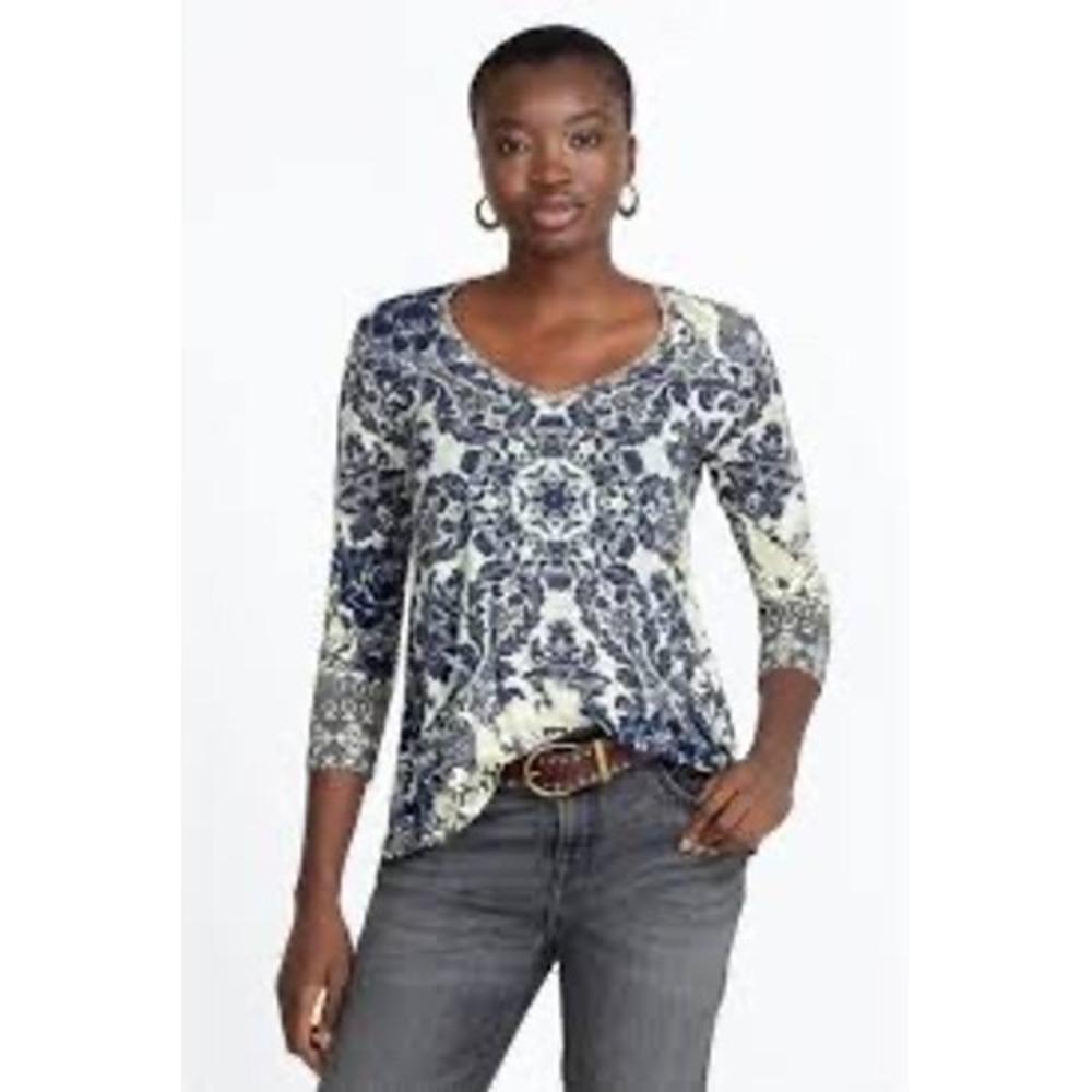 Johnny Was Blue White Filo Damask‎ Floral Boho Bamboo Viscose Top XXS Coastal